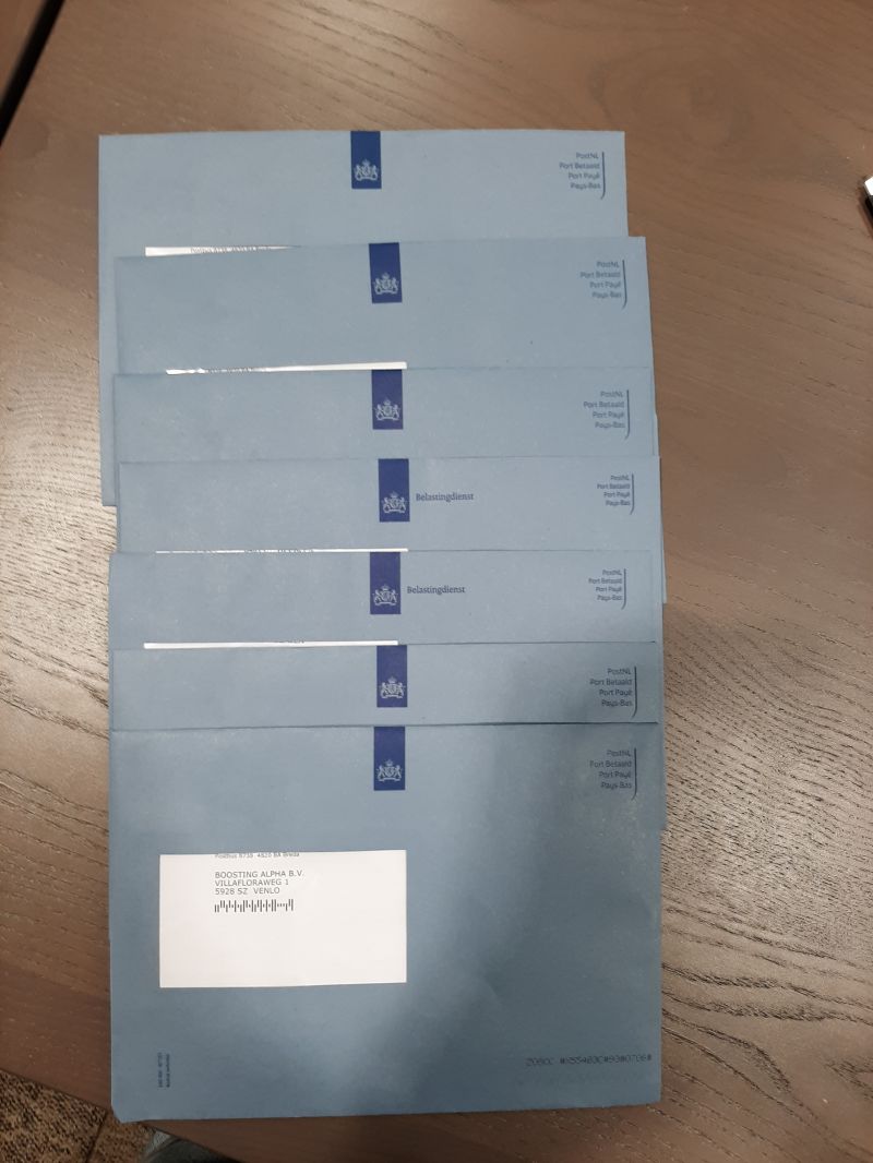 Blauwe brieven bij Genzai en Boosting Alpha